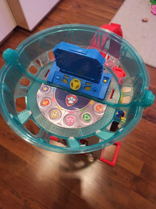 Duża wieża, baza Psiego Patrolu - Pętla Super Loop