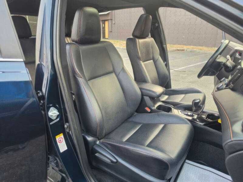 2018 Toyota RAV4 Hybrid SE