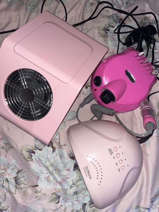 Лампа для манікюру, витяжка, фрезер