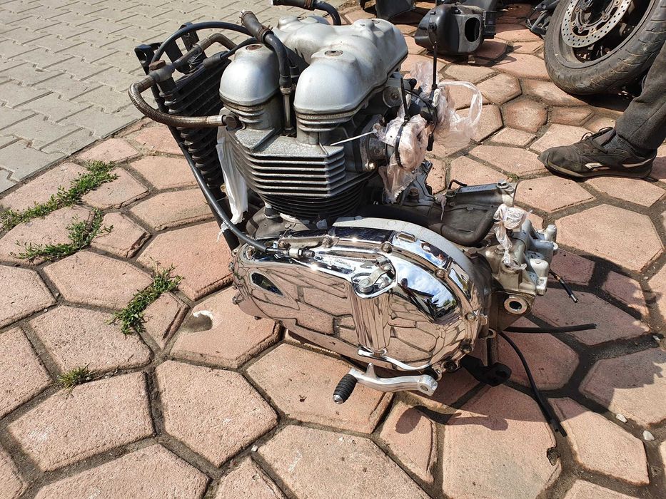 Запчастини Triumph Daytona,Rocket,Speed triple,Bonneville