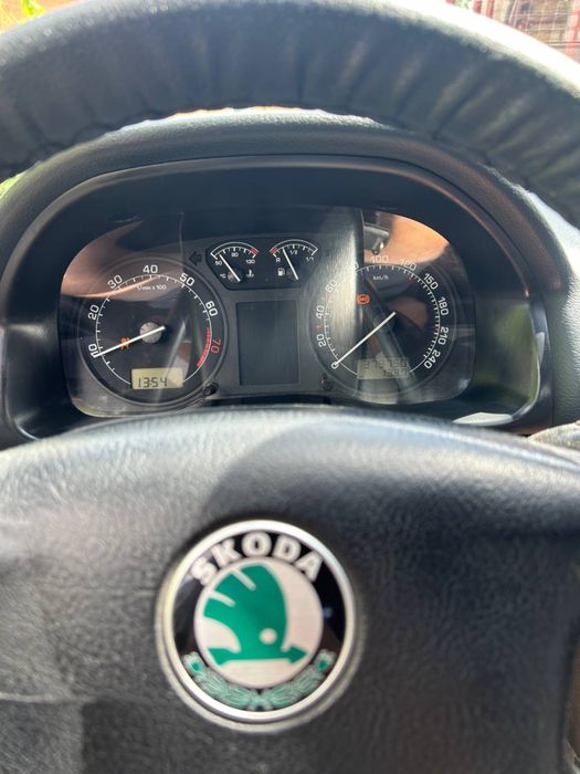 Продам Oktavia Tur