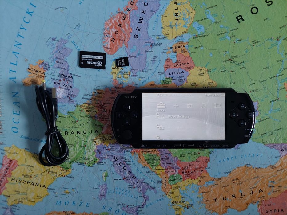 Konsola sony psp 3004 (3000) 32gb 100 gier