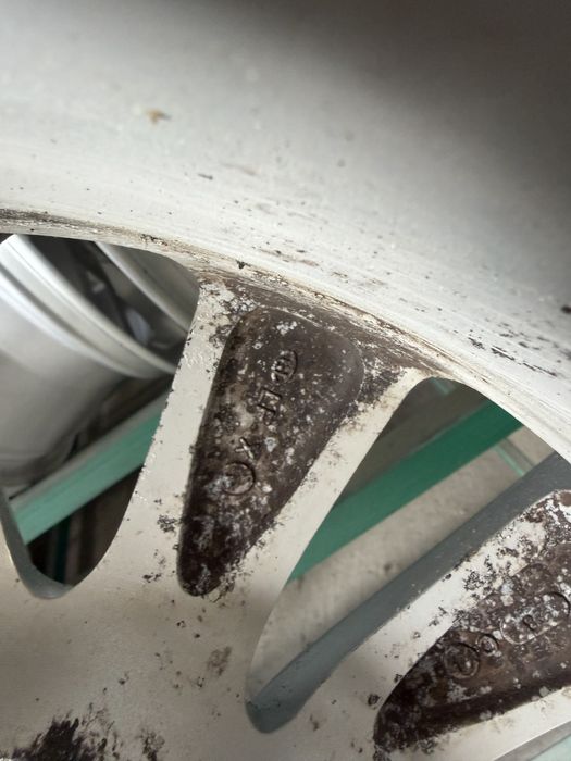 Диски Toyota 5/114,3 R16 6,5J ET45 Рено .