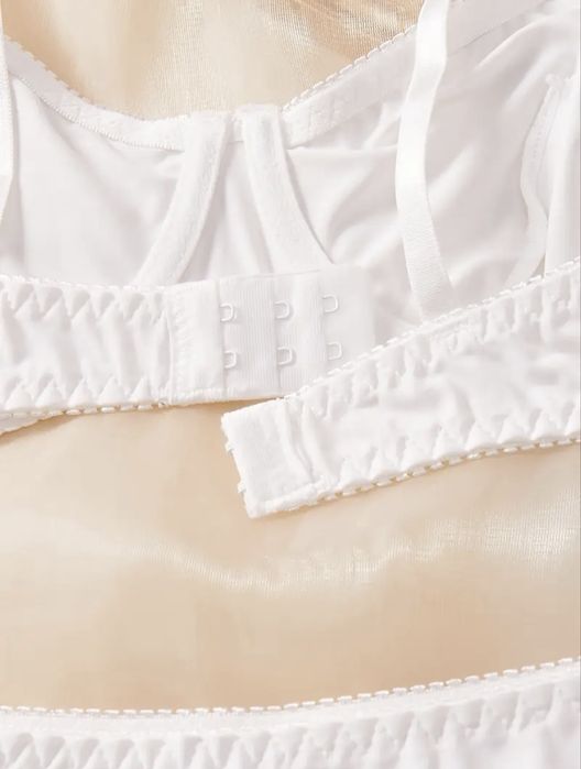 NOwy Komplet białej bielizny