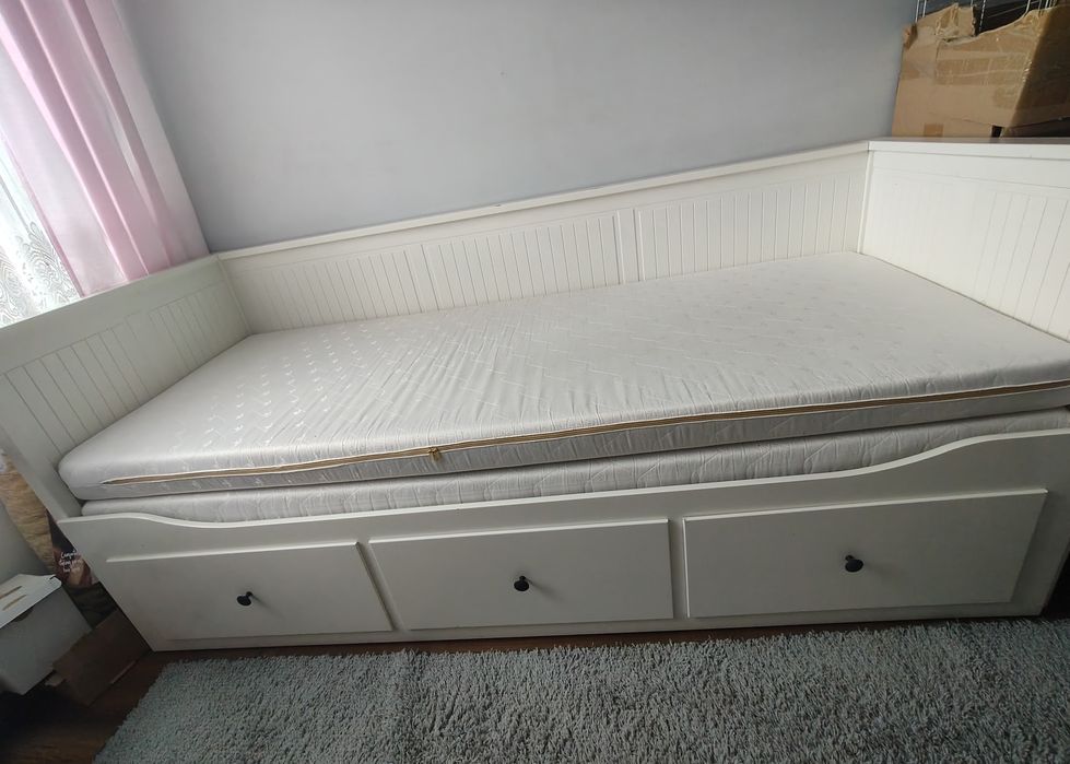 Łóżko hemnes z materacami