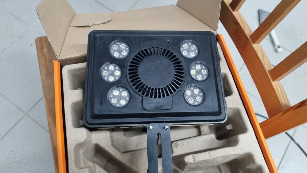 Sprzedam lampe maxspect mjl165 do akwarium morskiego