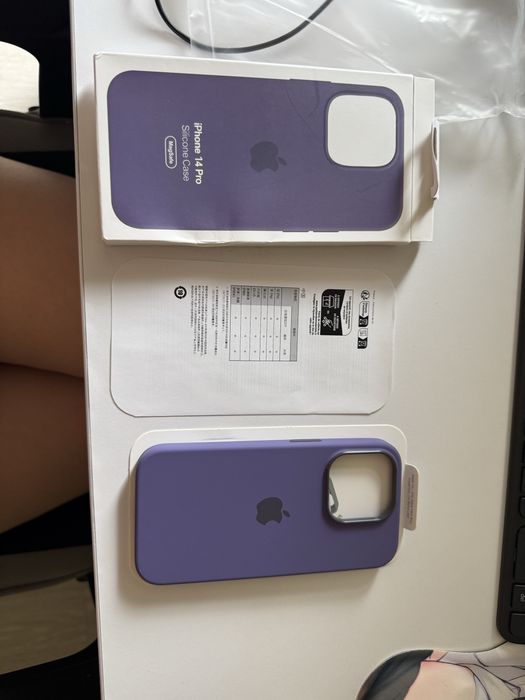 Оригінальний Фіолетовий чохол для iPhone 14 Pro — новий