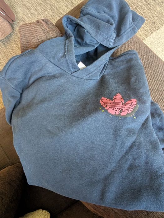 Vendo roupa de rapaz