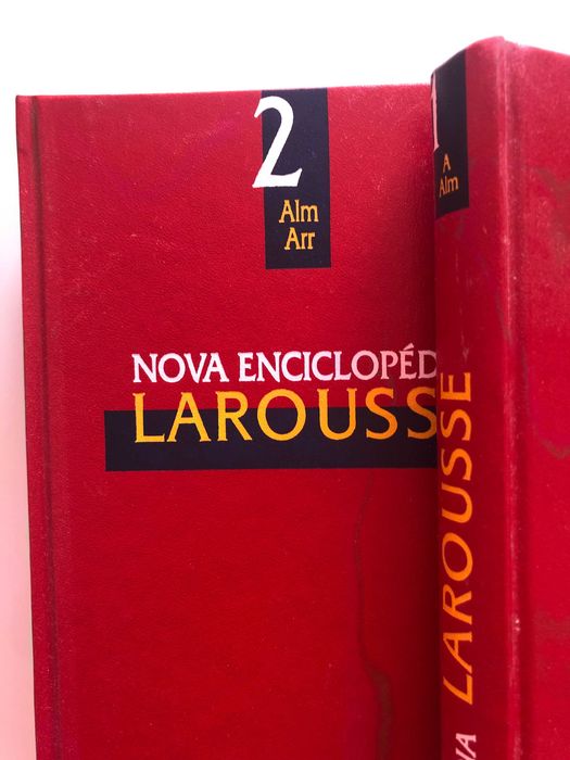 Nova enciclopédia Larousse