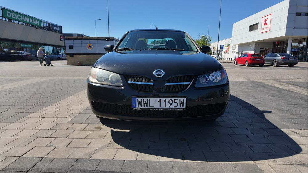 Samochód Nissan Almera benzyna