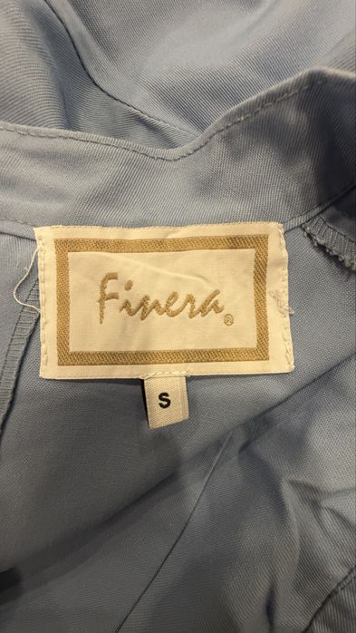 Conjunto azul con o nome ADA
