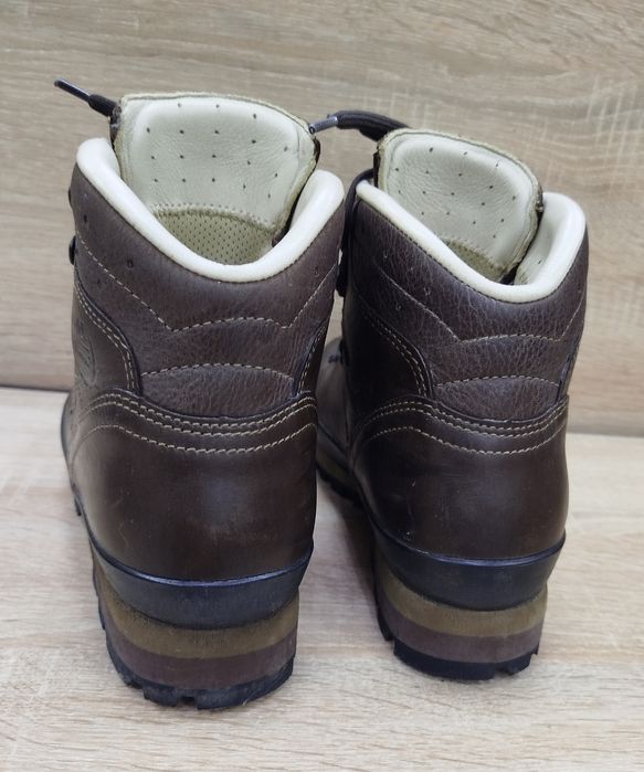 Ботинки трекиговые женские Meindl р. 37,5. Германия.