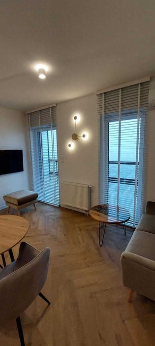 Apartament 2 pokoje,Plaza Tower II, wysoki standard, parking free