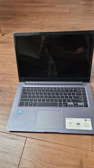 ASUS VivoBook R520UA INTEL I3 8 GEN nie uruchamia się