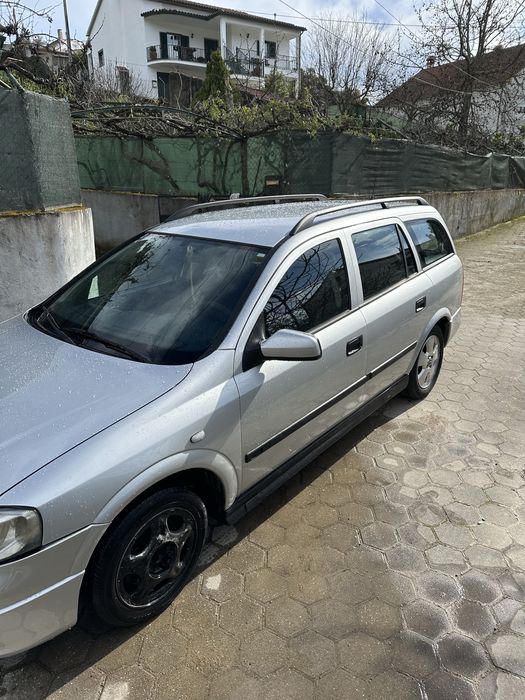 Opel Astra, Ano 2001