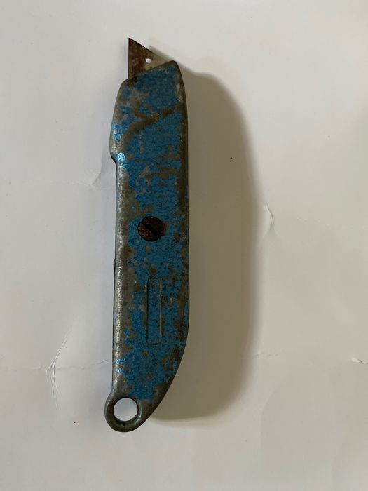 Vendo ferramenta antiga