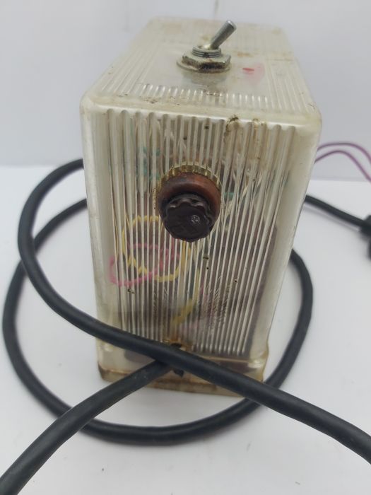 Блок питания переменного тока регулируемый