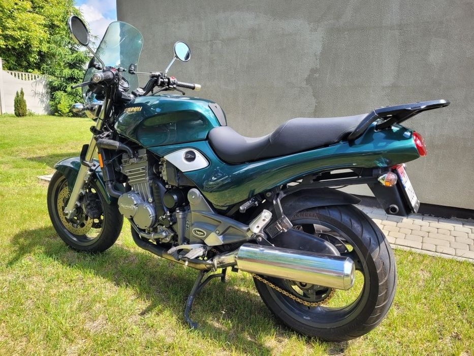 Triumph Sprint 900