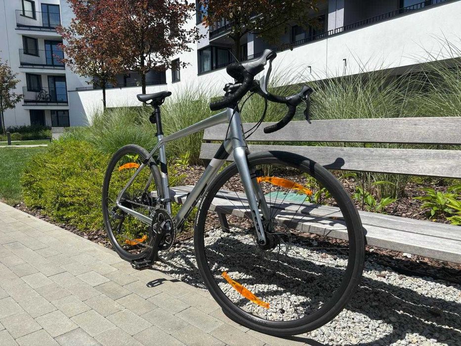 Rower Szosowy Felt  - Jak Nowy