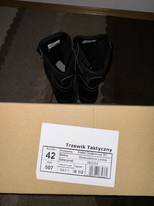 Trzewik taktyczny rozmiar 42