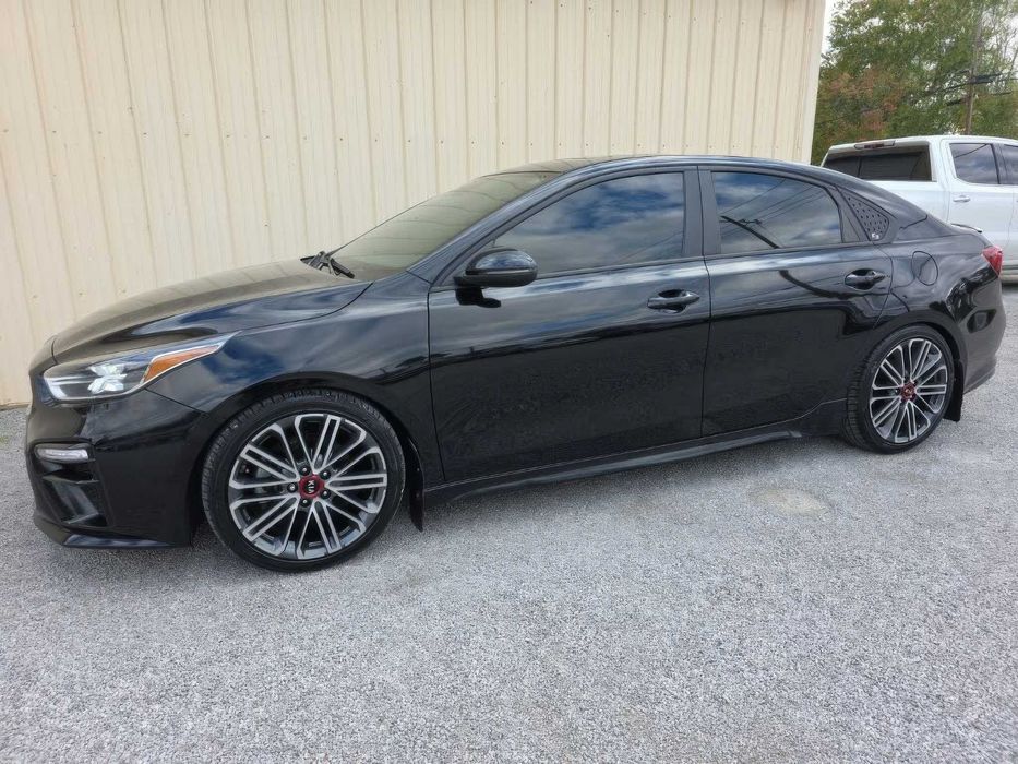 Kia Forte GT      2021