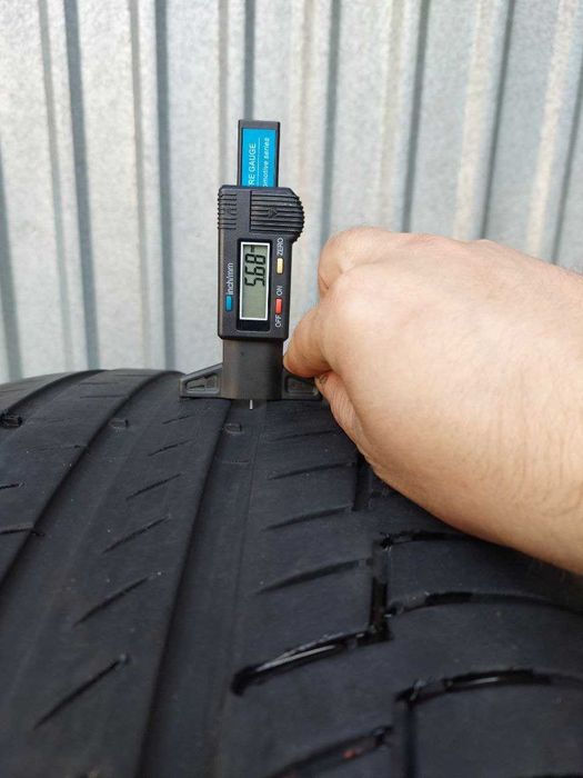 Шини б/в 275 40 R22 Continental Premium Contact 6 rft