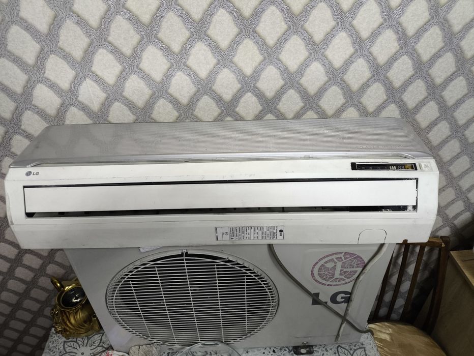 Продам кондиционер LG S09LHP