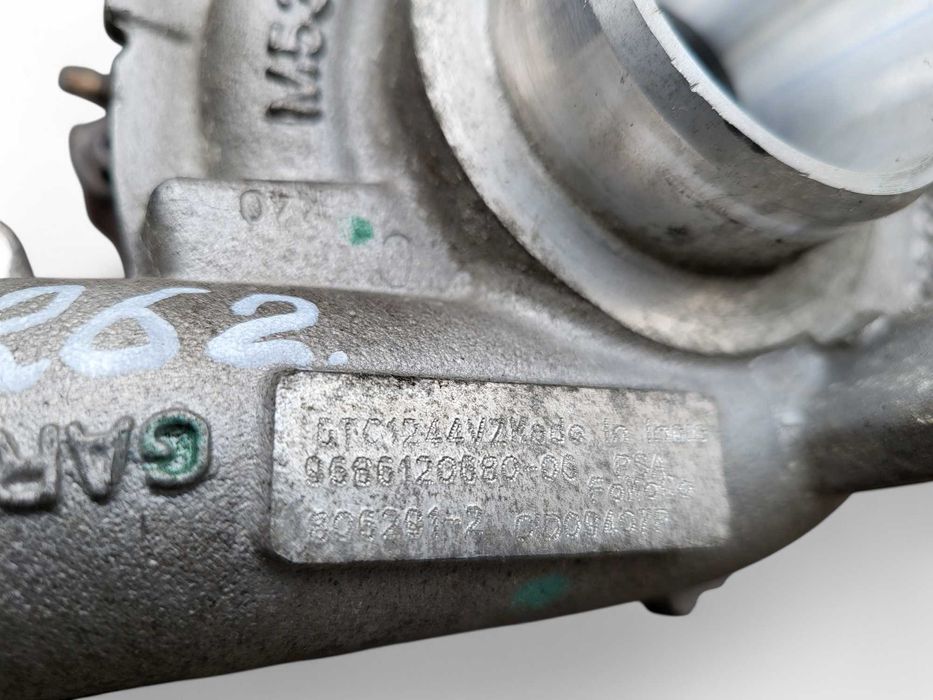 Турбина Citroen Berlingo C5 Peugeot Partner 208 308 508 5008 1.6 HDi