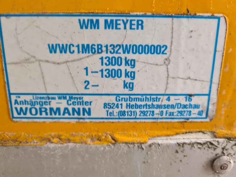 Przyczepa przyczepka straganowa stragan wystawa WM Meyer Wormann