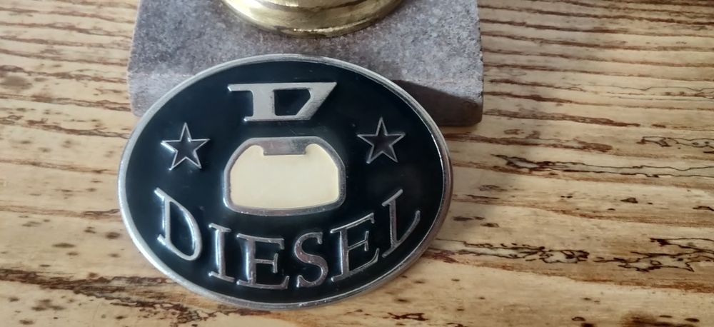 Пряжка Diesel вінтаж.