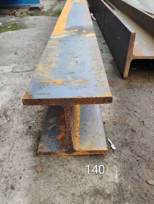 Dwuteownik HEB 140 S235JR