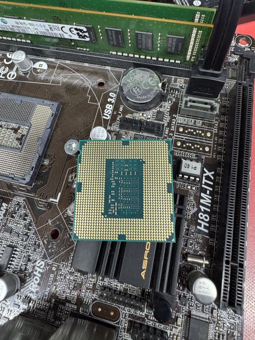 Процесор Intel Core i5-4690K 3.5GHz / 5GT/s / 6MB / s1150