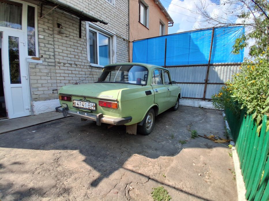 Москвич АЗЛК 2140