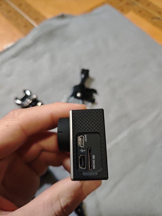 Action cam GOPRO HERO 3 white como nova!