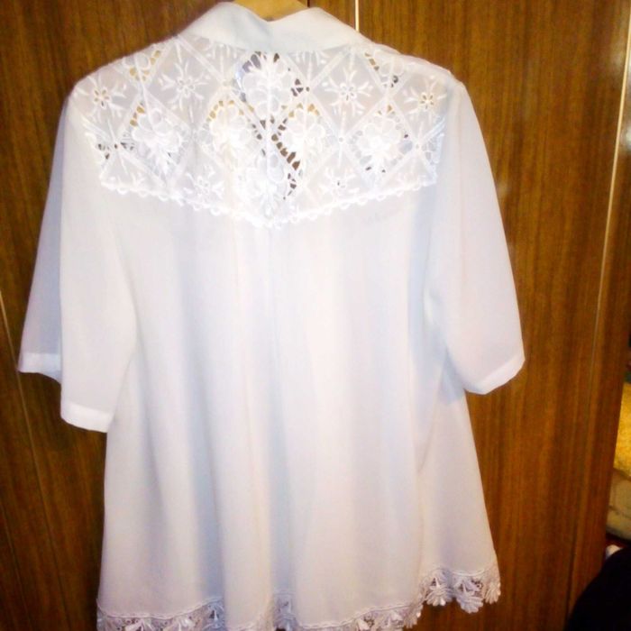 Женское платье  белое . черное большой размер листайте