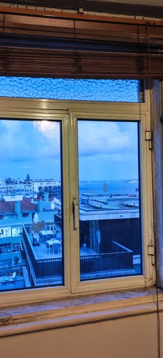 Quarto e sala, na Graça Lisboa