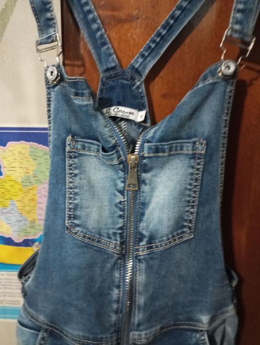 Джинсовий комбінезон