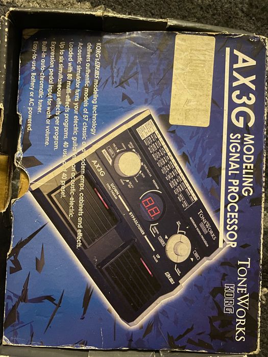 Pedal Korg com vários efeitos