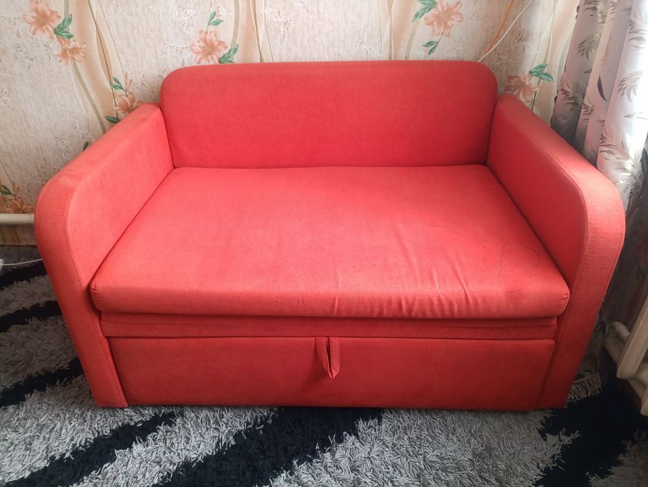 Продам диван-тахта