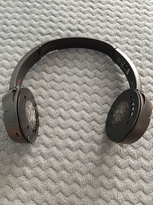 Słuchawki bezprzewodowe nauszne Sony
