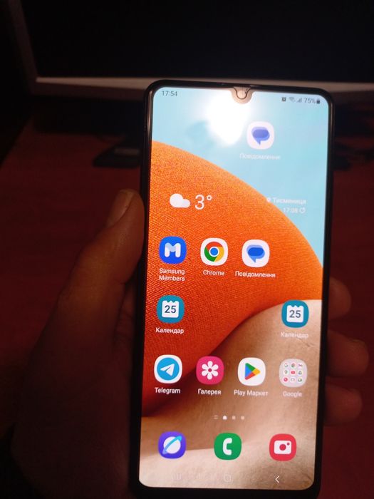 Продам телефон самсунг а 32