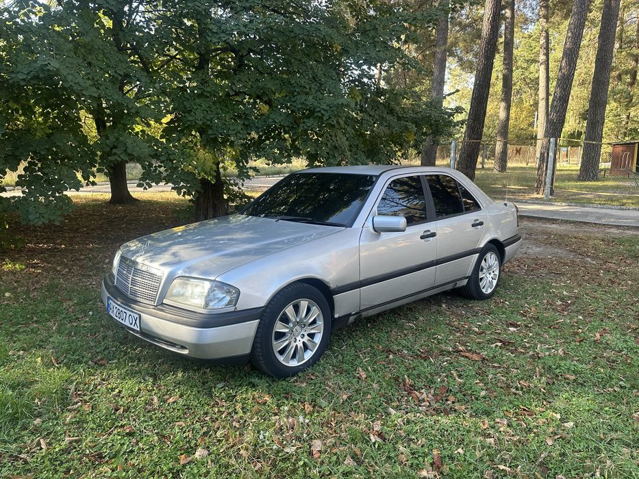 Продам Mersedes-Benz w202 1.8 бензин