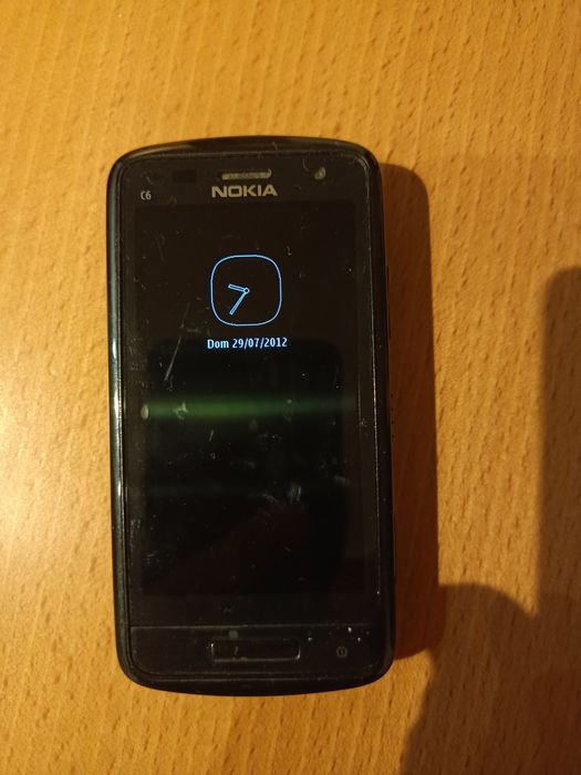 Nokia C6 -01 impecável