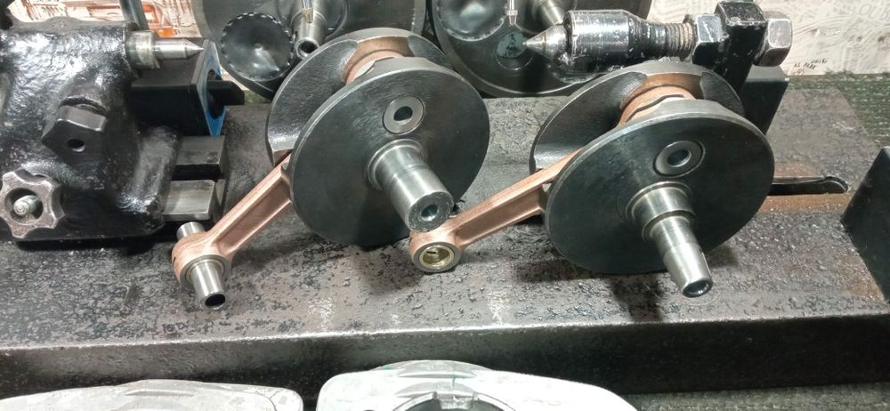Иж юпитер поршнева ,коленвали продам .