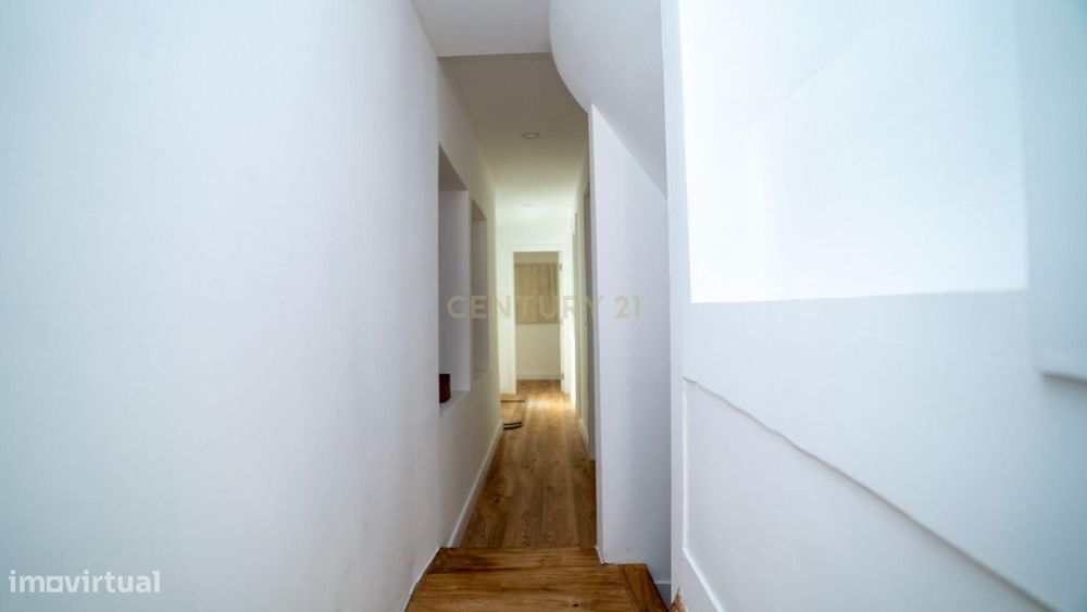 Apartamento T2 no Bairro Alto