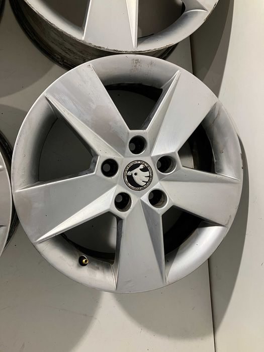 Felgi aluminiowe Aufelgi  16 16" R16 5x112 Skoda Octavia 3 III 5E0601025H