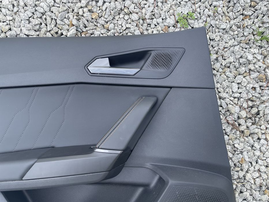 Boczek drzwi lewy tył cupra Leon iv st combi kombi seat leon iv