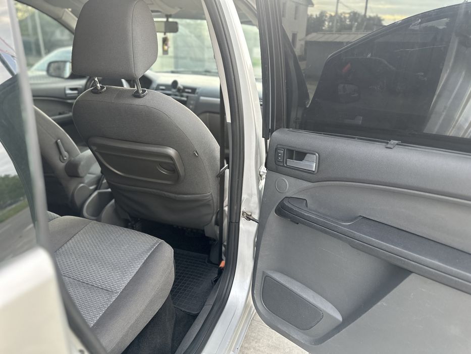 Ford C-Max 2005 VIN WF0MXXGCDM5P56165 фото оголошення 6 з 8