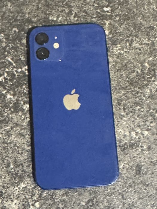 IPhone 12  64gb.