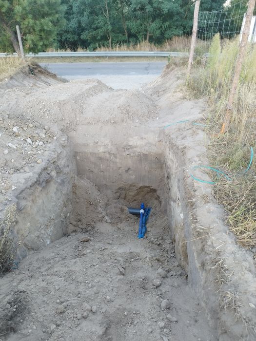 Przylącza wodne,kanalizacyjne,odwodnienia,oczyszczalnie przydomowe